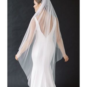 TONI FEDERICI Flo Veil